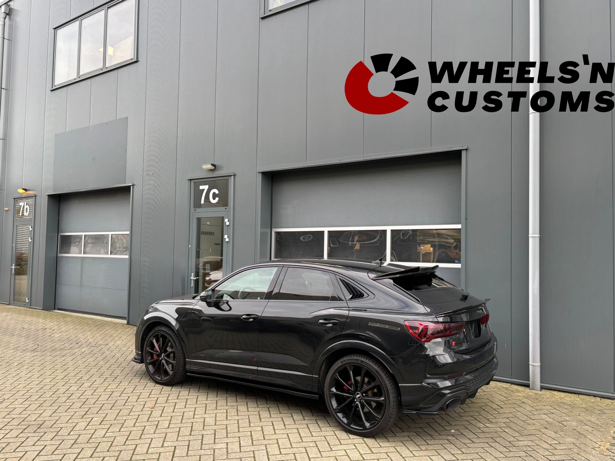 Audi RSQ3 - Maxton Design onderdelen