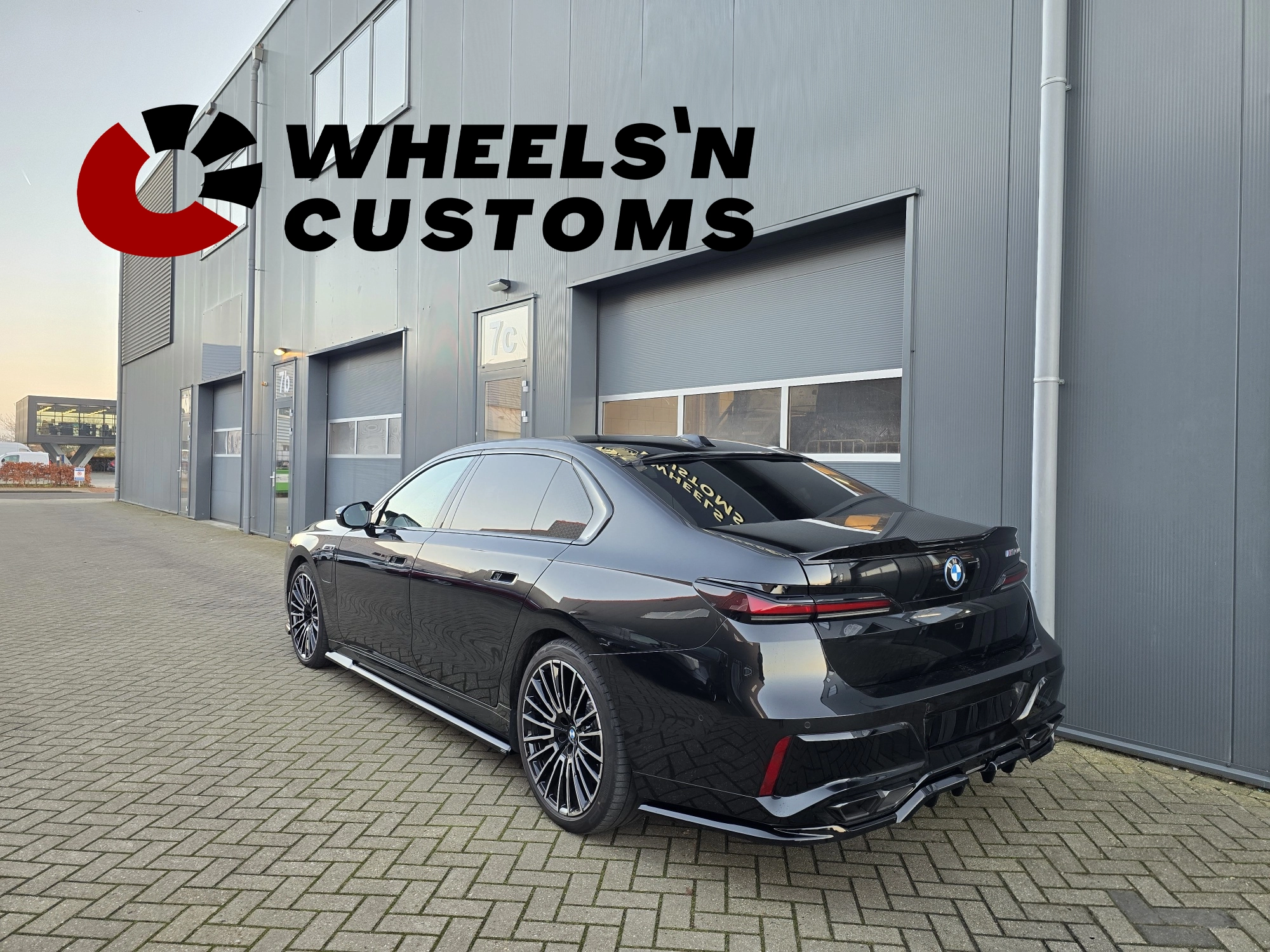 BMW 7-Serie G70 Voorzien van Maxton Design onderdelen