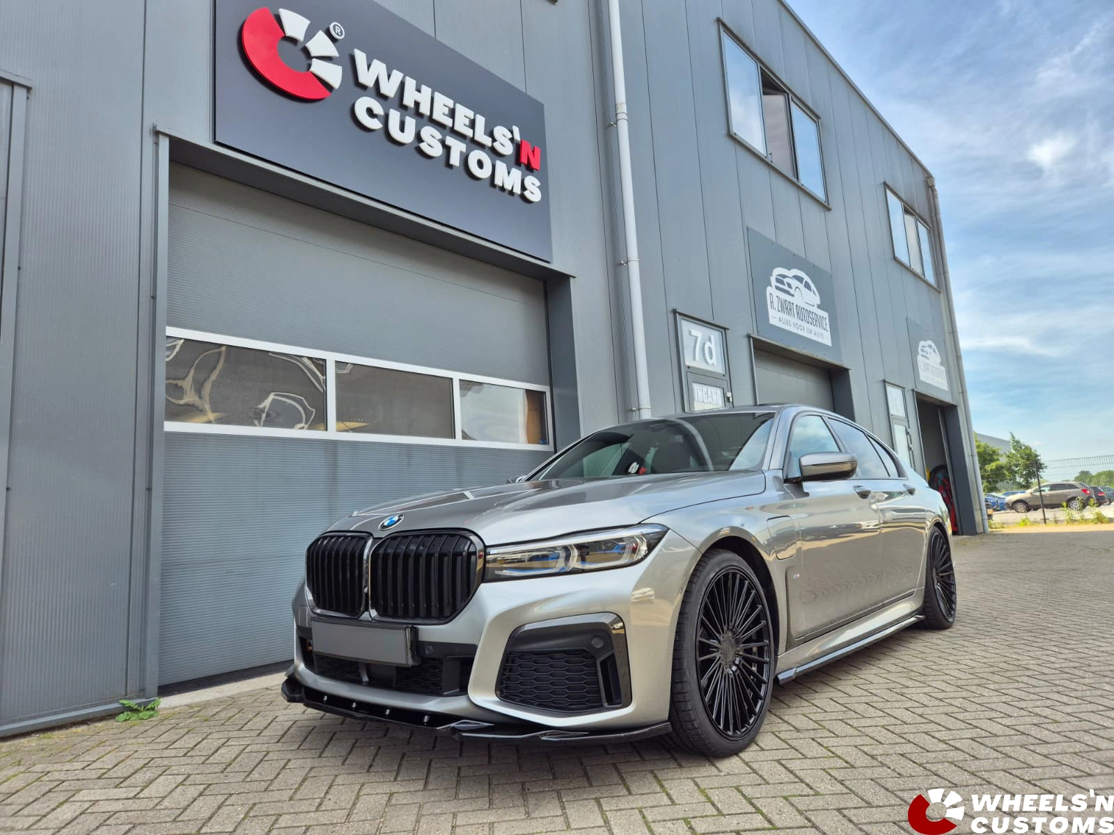 BMW 7-serie G11  21 inch AXE EX50 Gloss Black 5x112 +Maxton