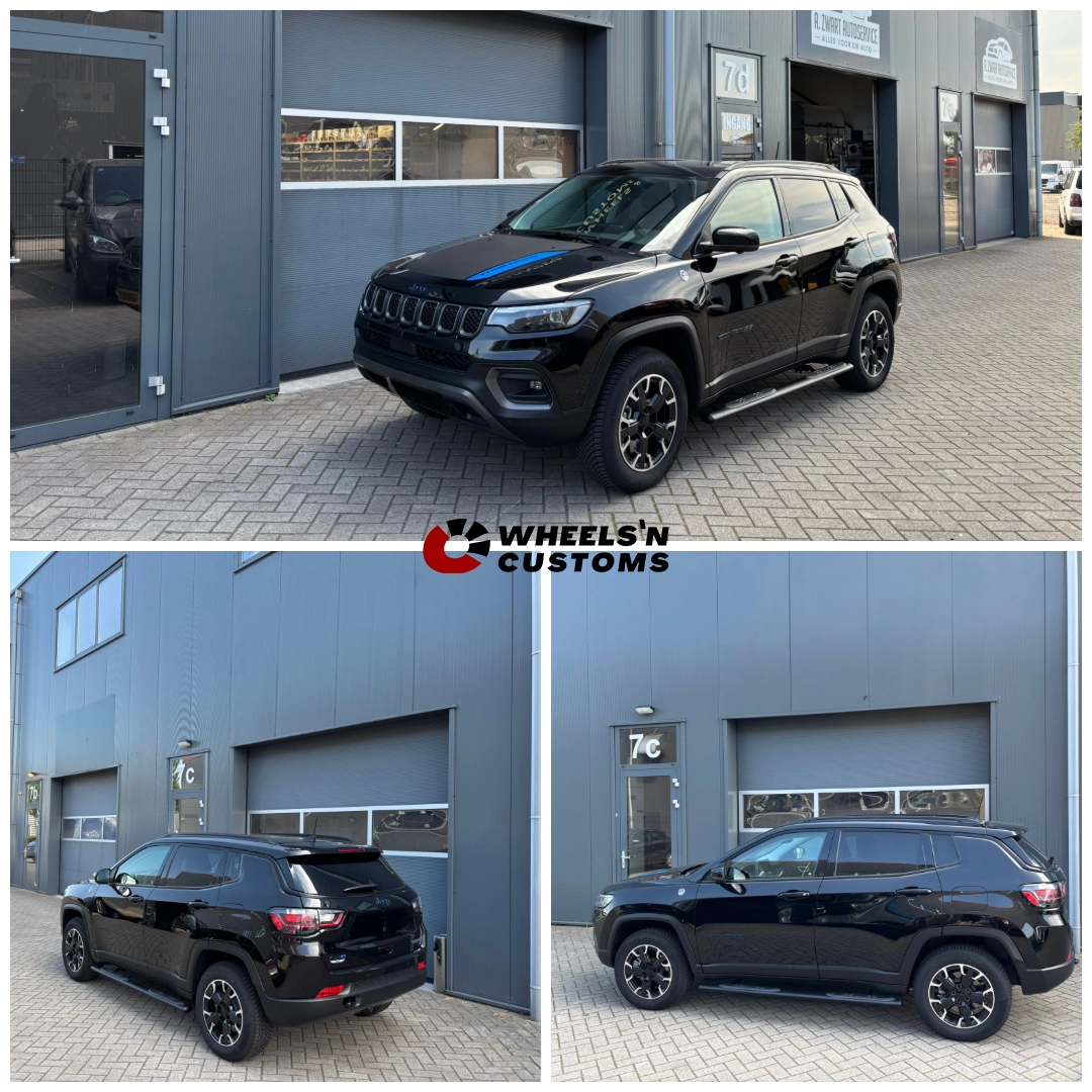 Jeep Compass Mk2 voorzien van Misutonida Side Steps