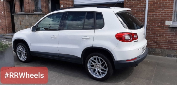 Volkswagen Tiguan - 18 inch Stuttgart ST12 - 5x112 8.5J ET45