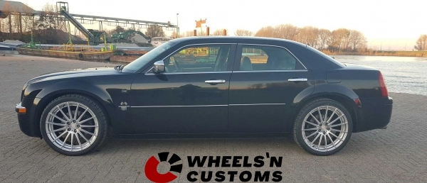 Chrysler 300C - 22 inch - 5x114,3