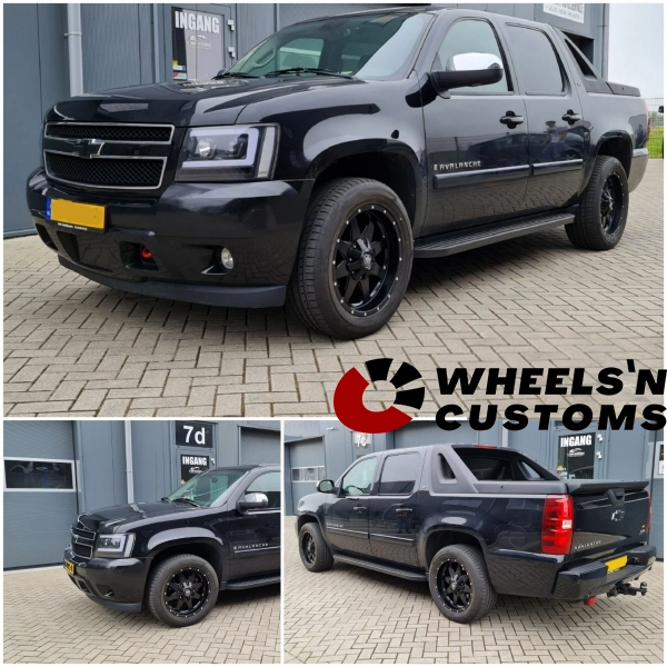 Chevrolet Avalanche - 20 inch Mayhem Tank 8040 - 6x139,7 9J ET12.